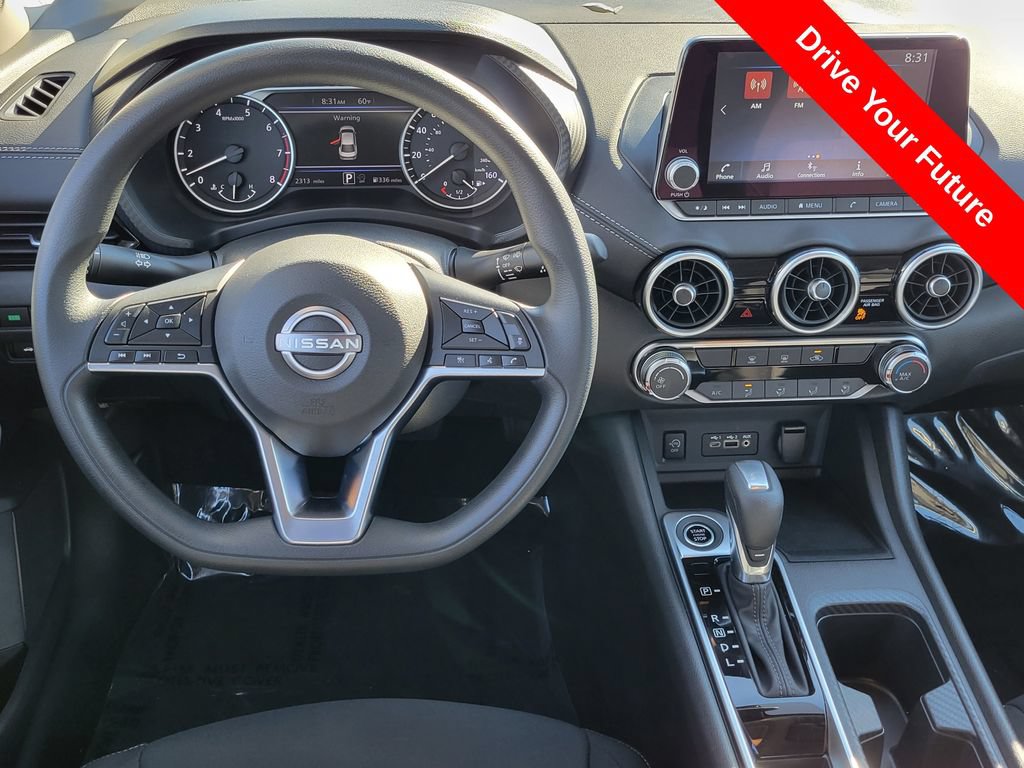 Used 2025 Nissan Sentra SV w/ Trunk Package FWD image 4