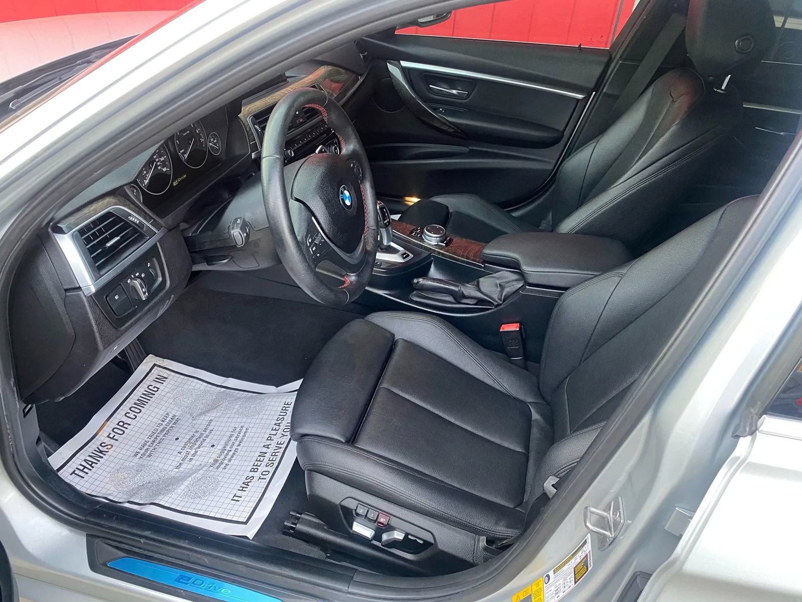 Used 2017 BMW 330e w/ Driver Assistance Package RWD image 7