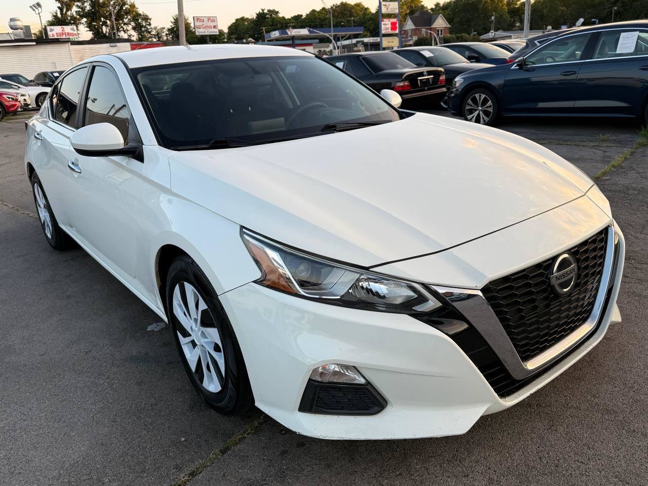 Used 2019 Nissan Altima 2.5 S FWD image 12