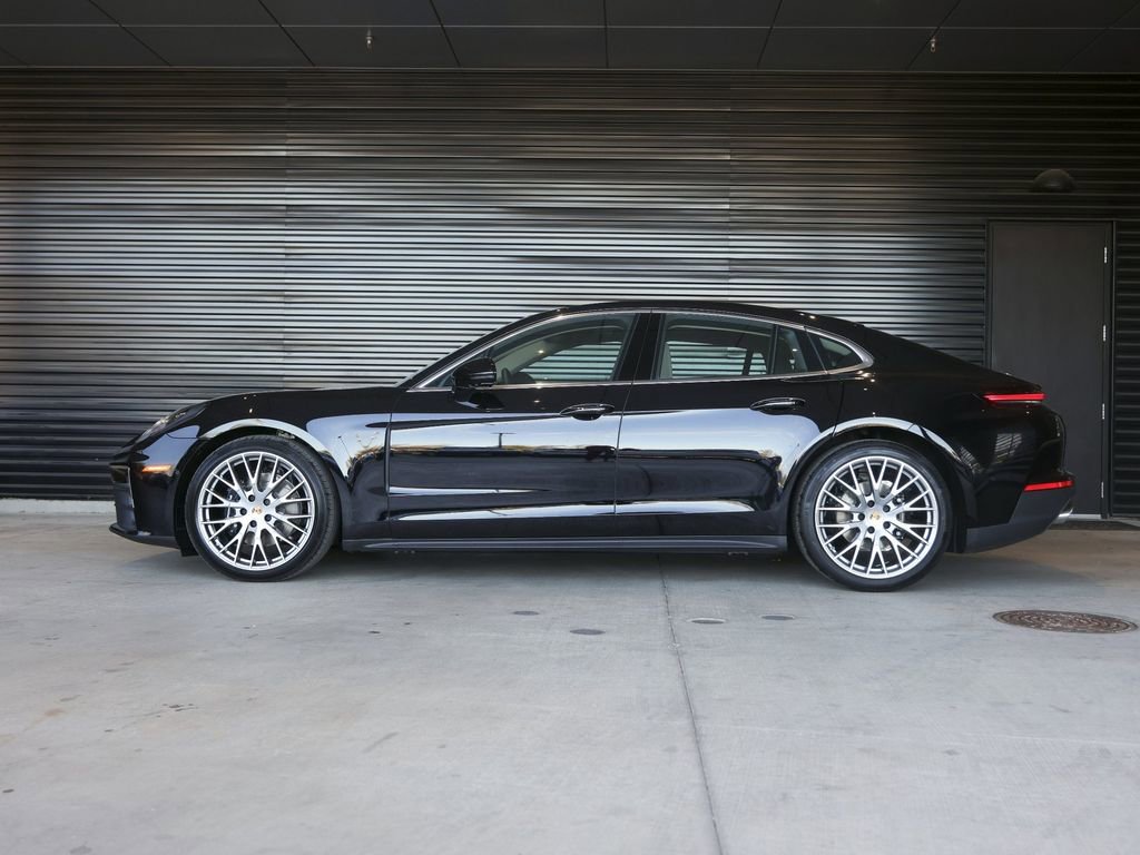 New 2026 Porsche Panamera 4 image 2
