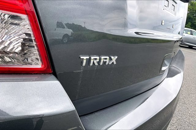 Used 2019 Chevrolet Trax LS FWD image 30