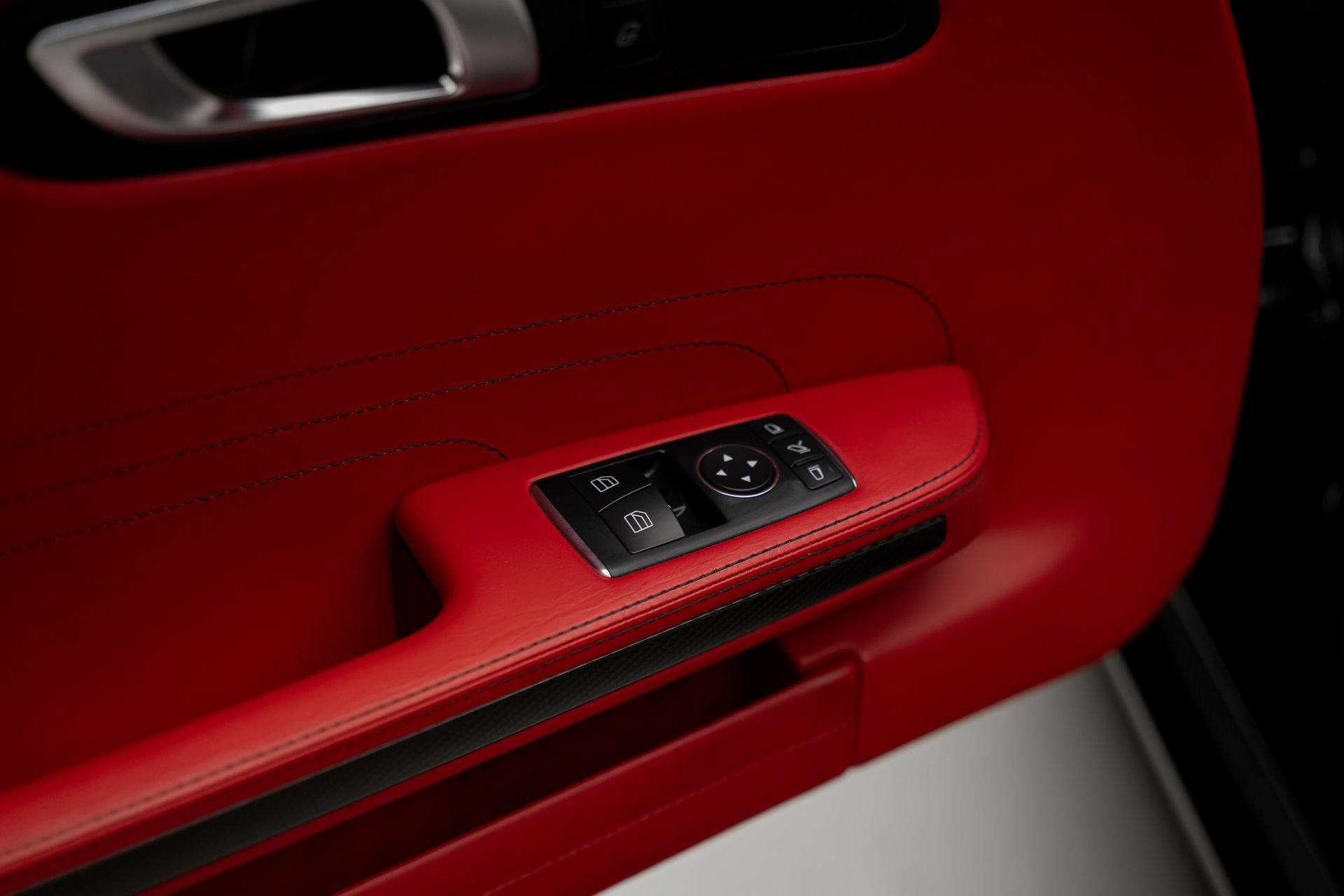 Used 2012 Mercedes-Benz SLS AMG Roadster image 63