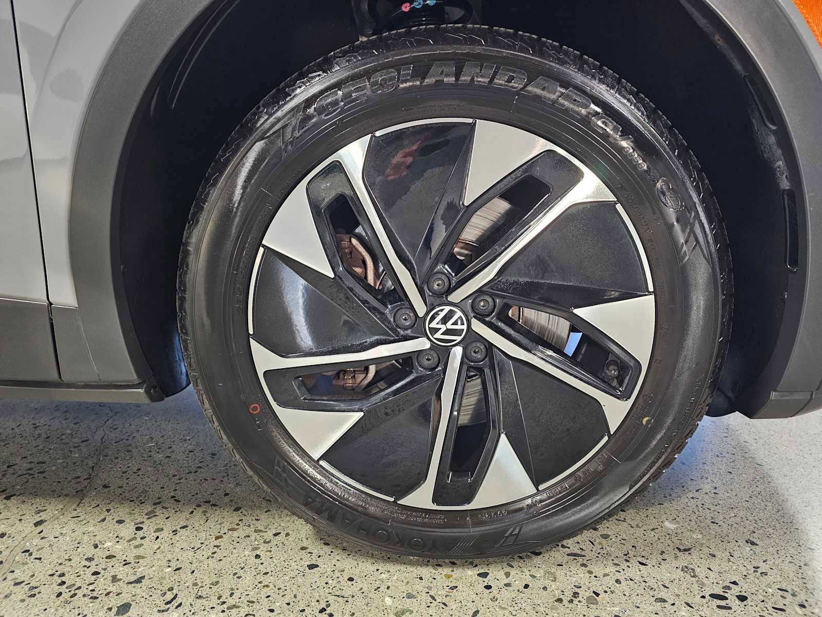 Used 2022 Volkswagen ID.4 Pro image 9