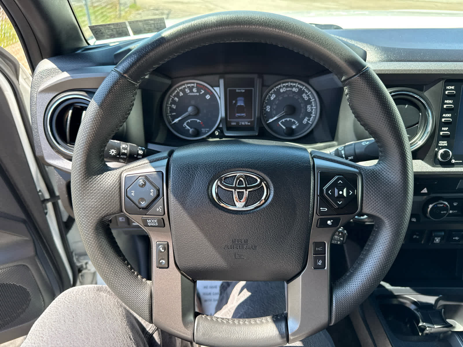 Used 2023 Toyota Tacoma TRD Off-Road w/ Technology Package image 18