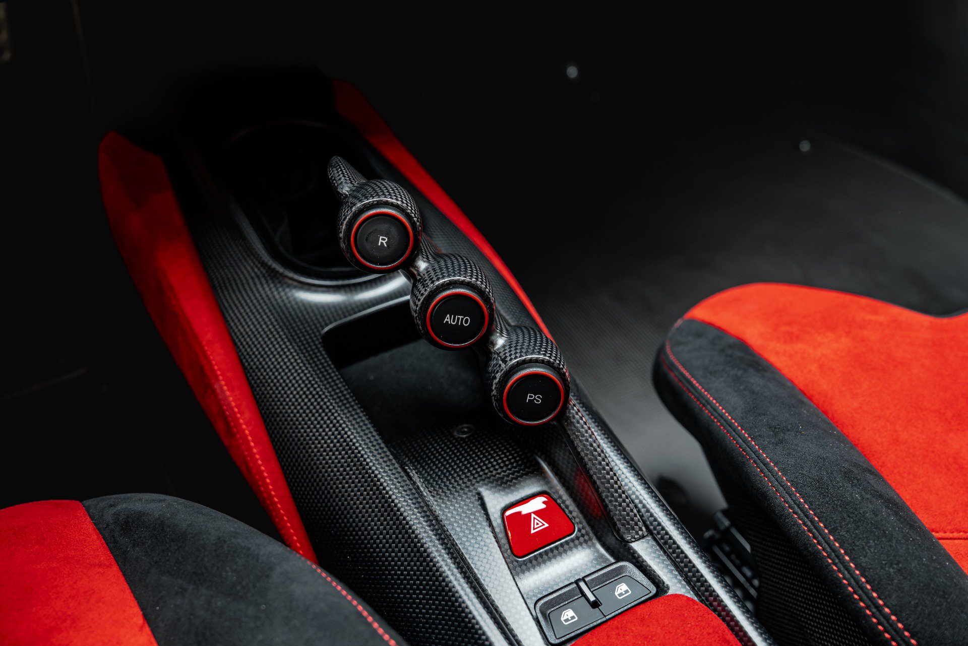 Used 2019 Ferrari 488 Pista Coupe RWD image 51