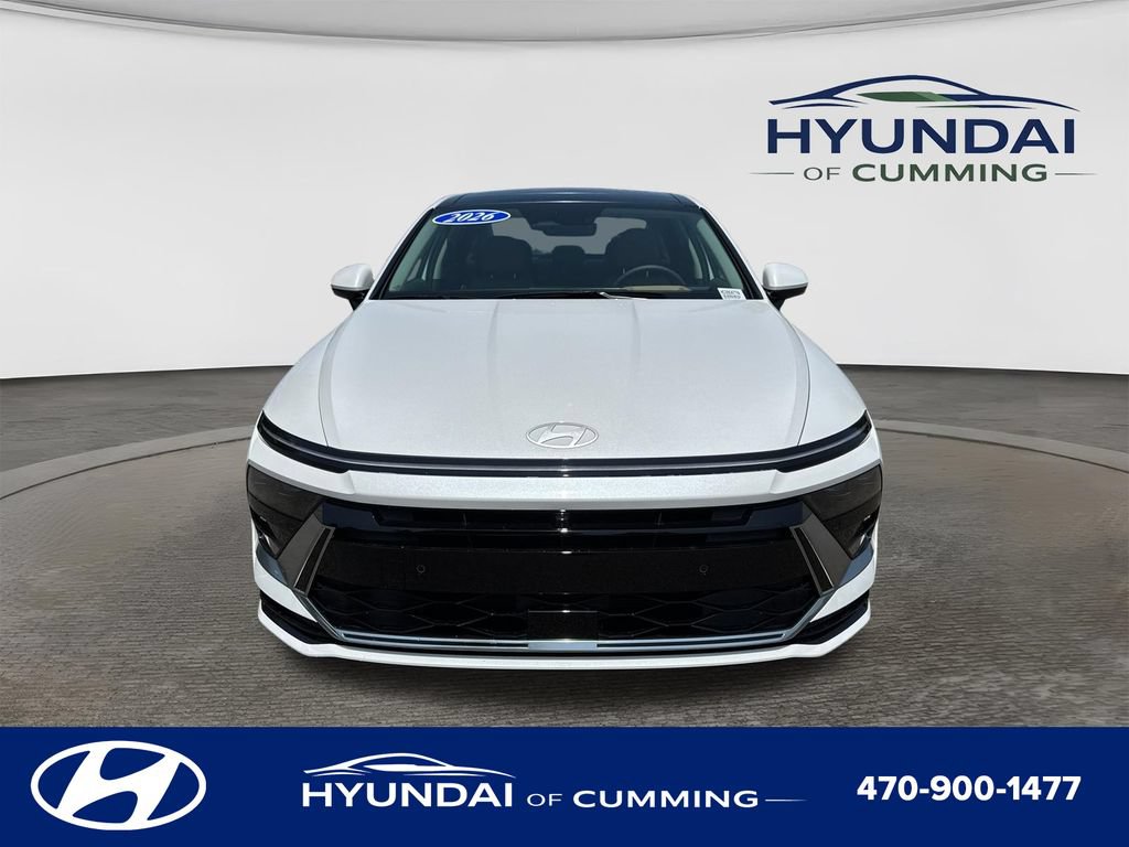 Used 2026 Hyundai Sonata Limited FWD image 2