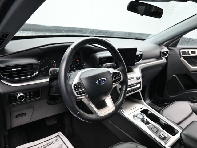 Used 2023 Ford Explorer XLT w/ Equipment Group 202A image 15