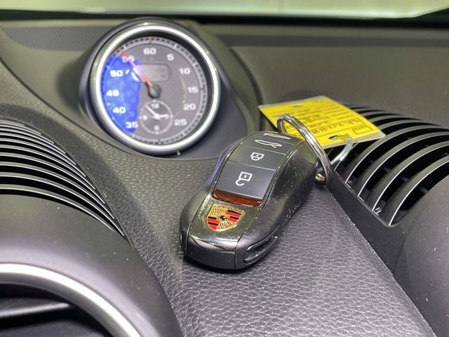 Certified 2025 Porsche 718 Boxster Style Edition image 41