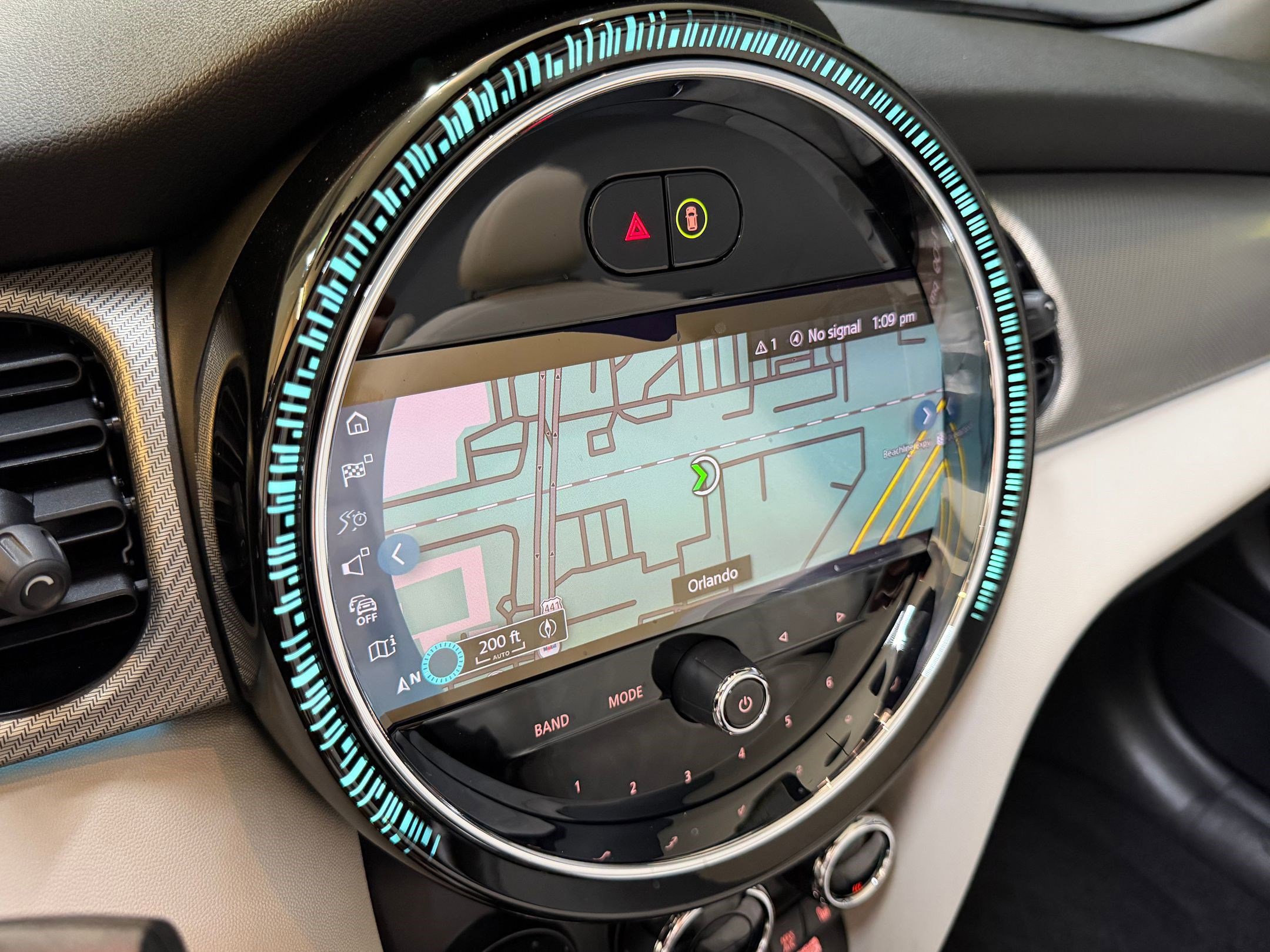 Used 2024 MINI Cooper S w/ Signature Upholstery Package image 29