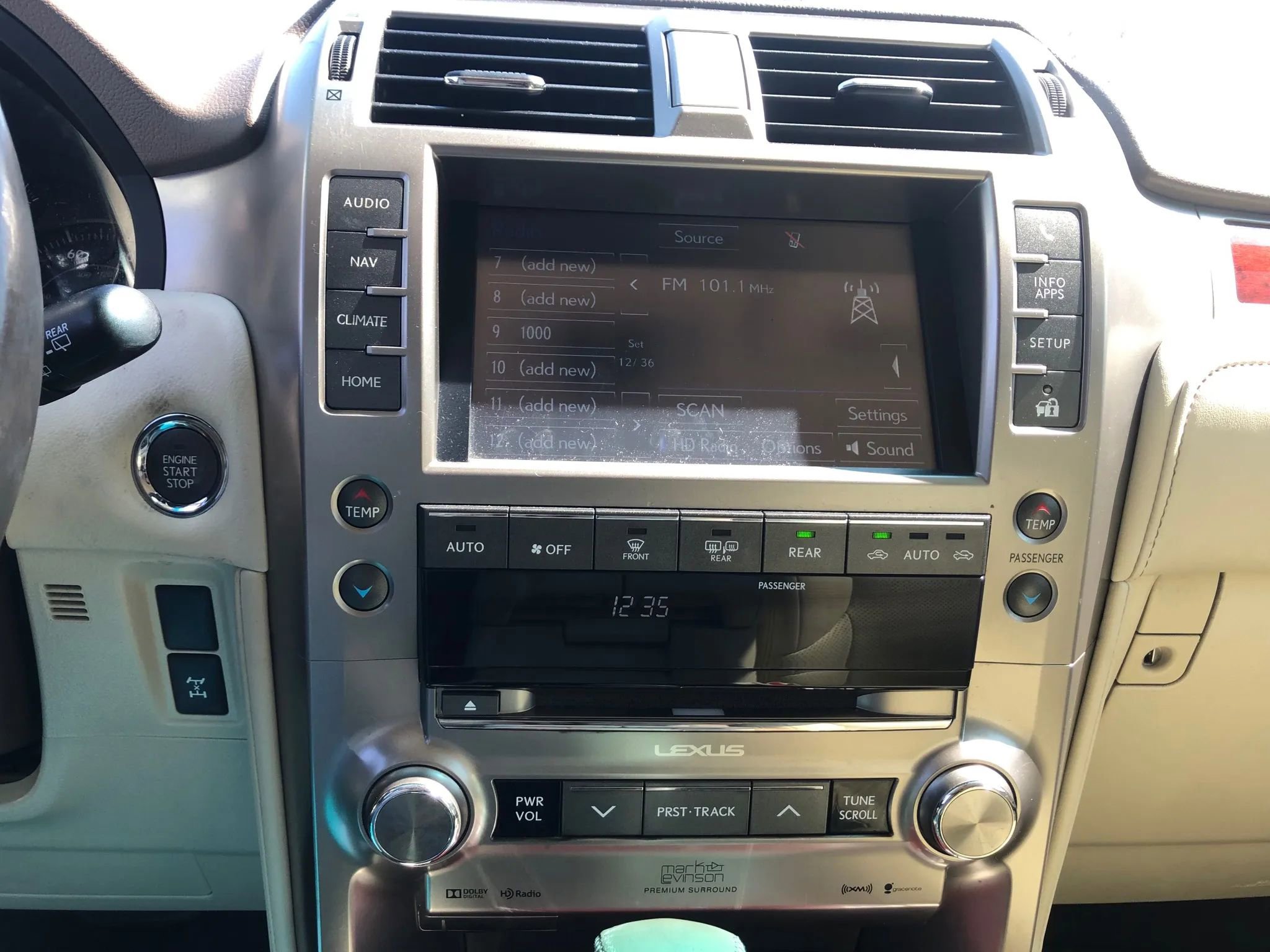 Used 2016 Lexus GX 460 Luxury w/ Preferred Accessory Package image 41