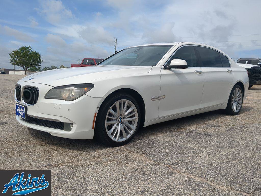 Used 2011 BMW 750Li RWD image 6