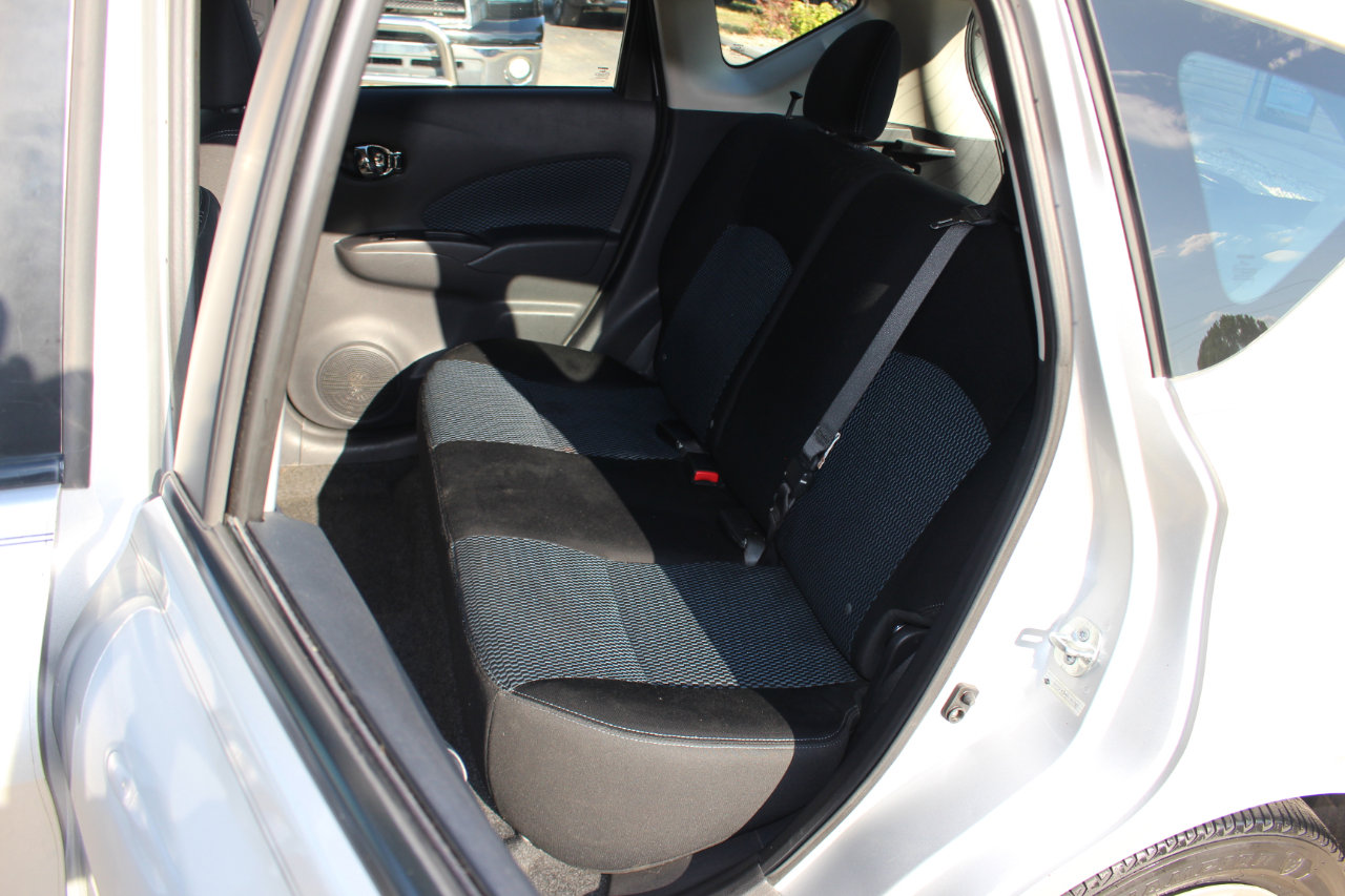 Used 2014 Nissan Versa Note SV image 27