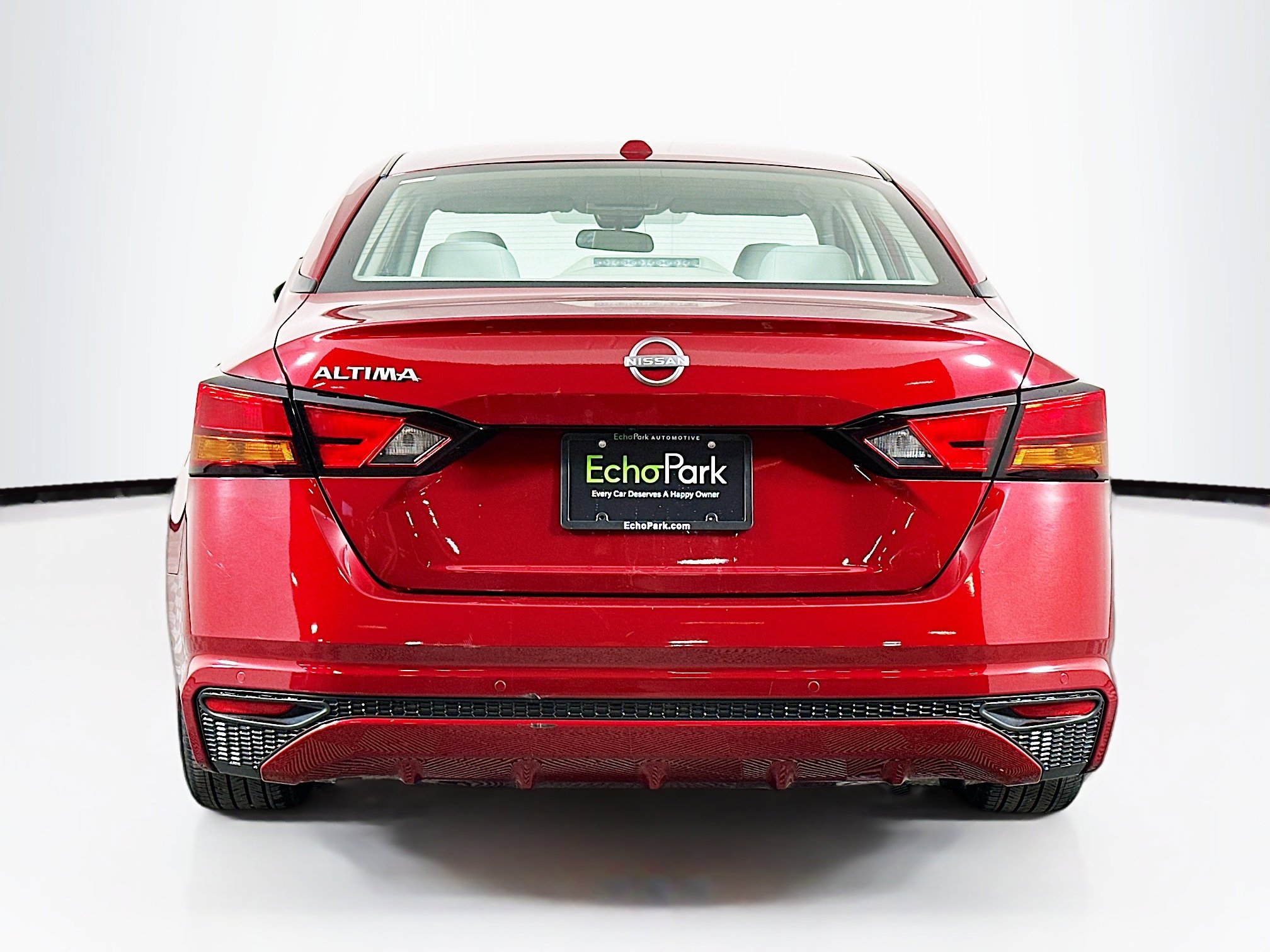 Used 2025 Nissan Altima 2.5 SV image 7