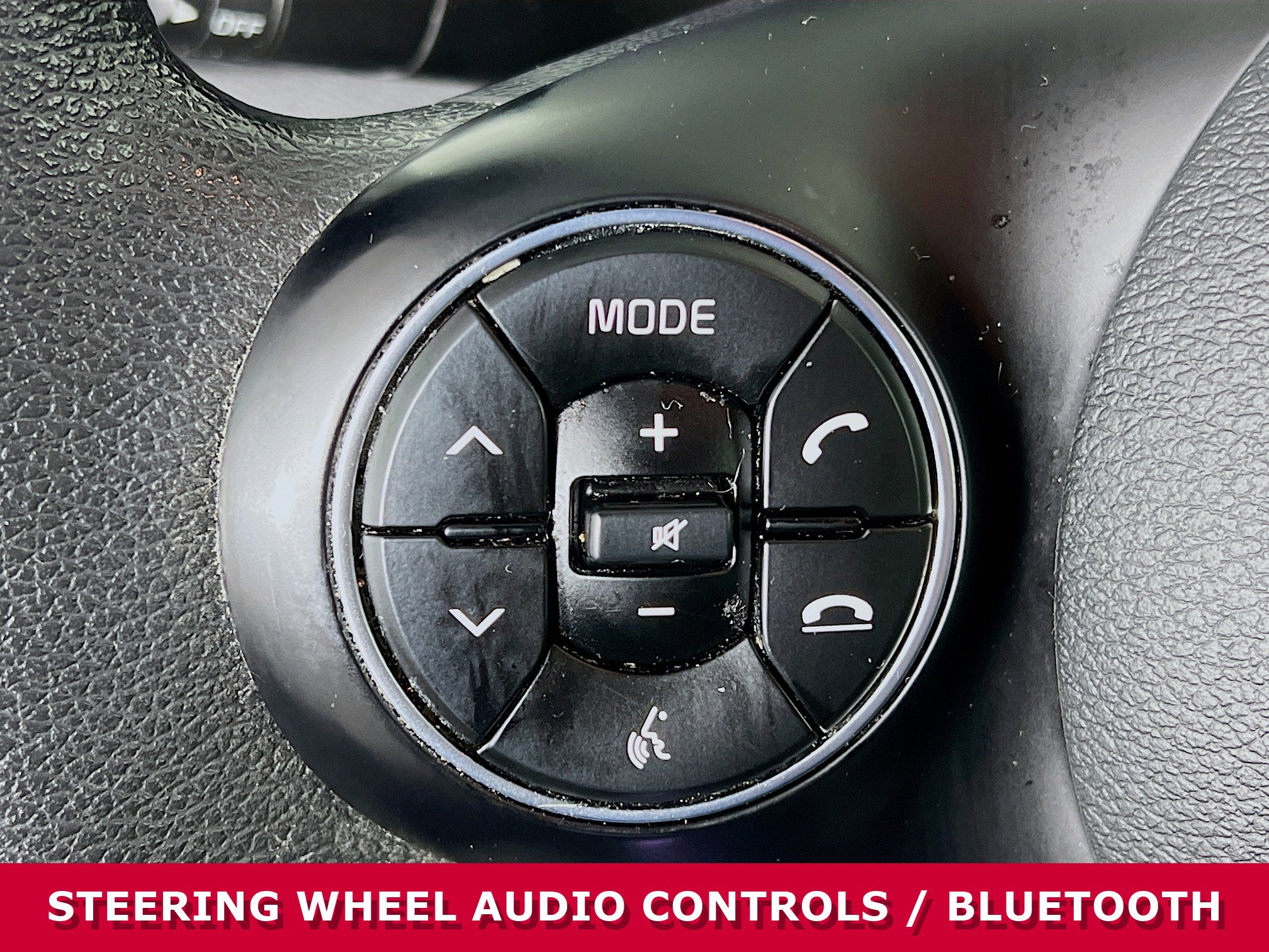 Used 2022 Kia Soul LX image 12