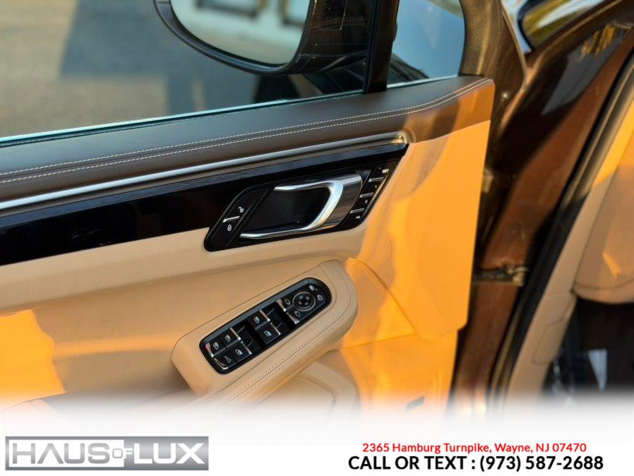 Used 2017 Porsche Macan S AWD/4WD image 15