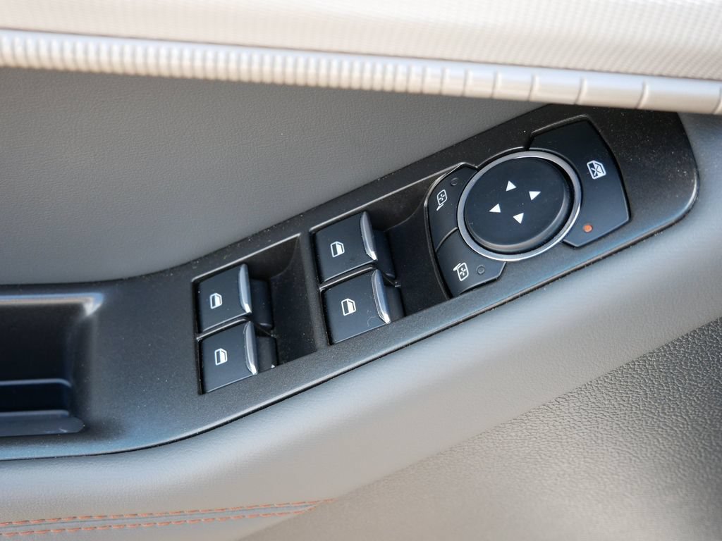 New 2026 Ford Explorer Active AWD/4WD image 18