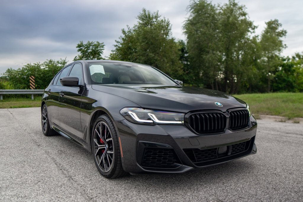Used 2023 BMW 540i xDrive w/ Executive Package AWD/4WD image 16