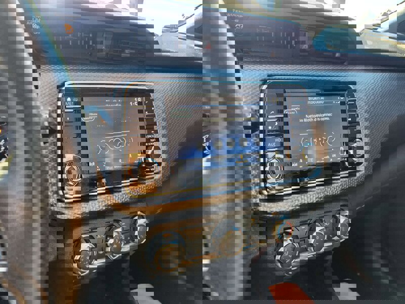 Used 2020 Nissan Kicks S image 25