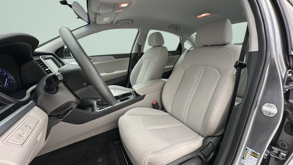 Used 2019 Hyundai Sonata SE FWD image 14