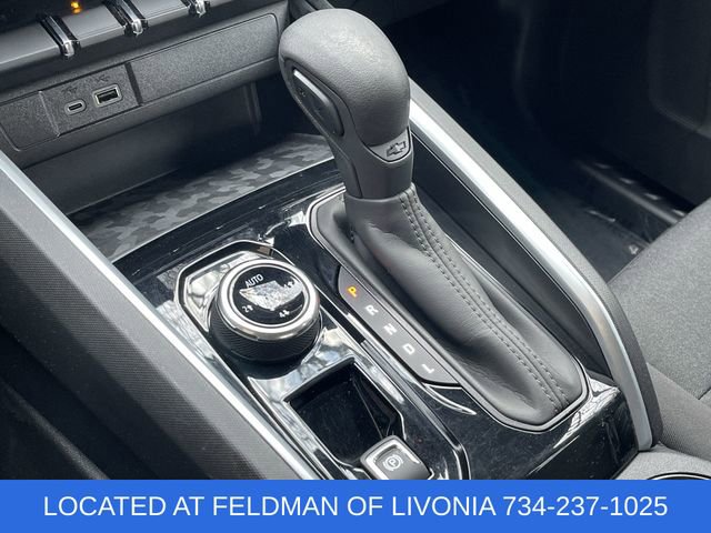 Certified 2023 Chevrolet Colorado Trail Boss w/ Advanced Trailering Package AWD/4WD image 15