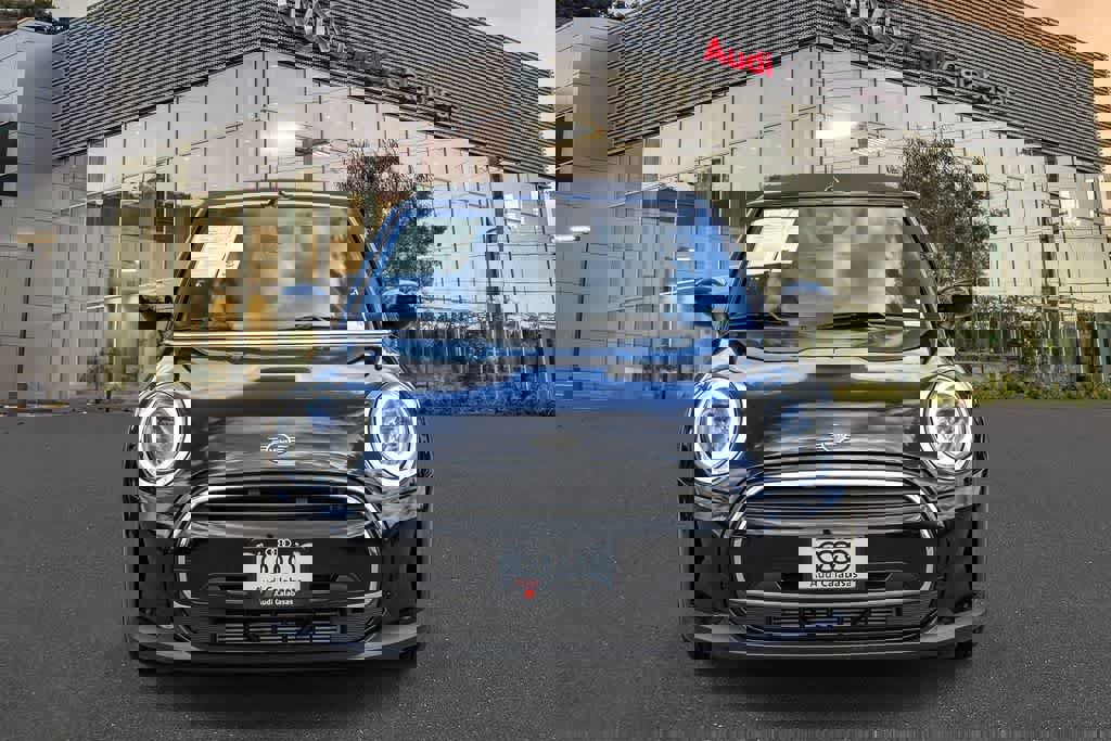 Used 2023 MINI Cooper Convertible image 6