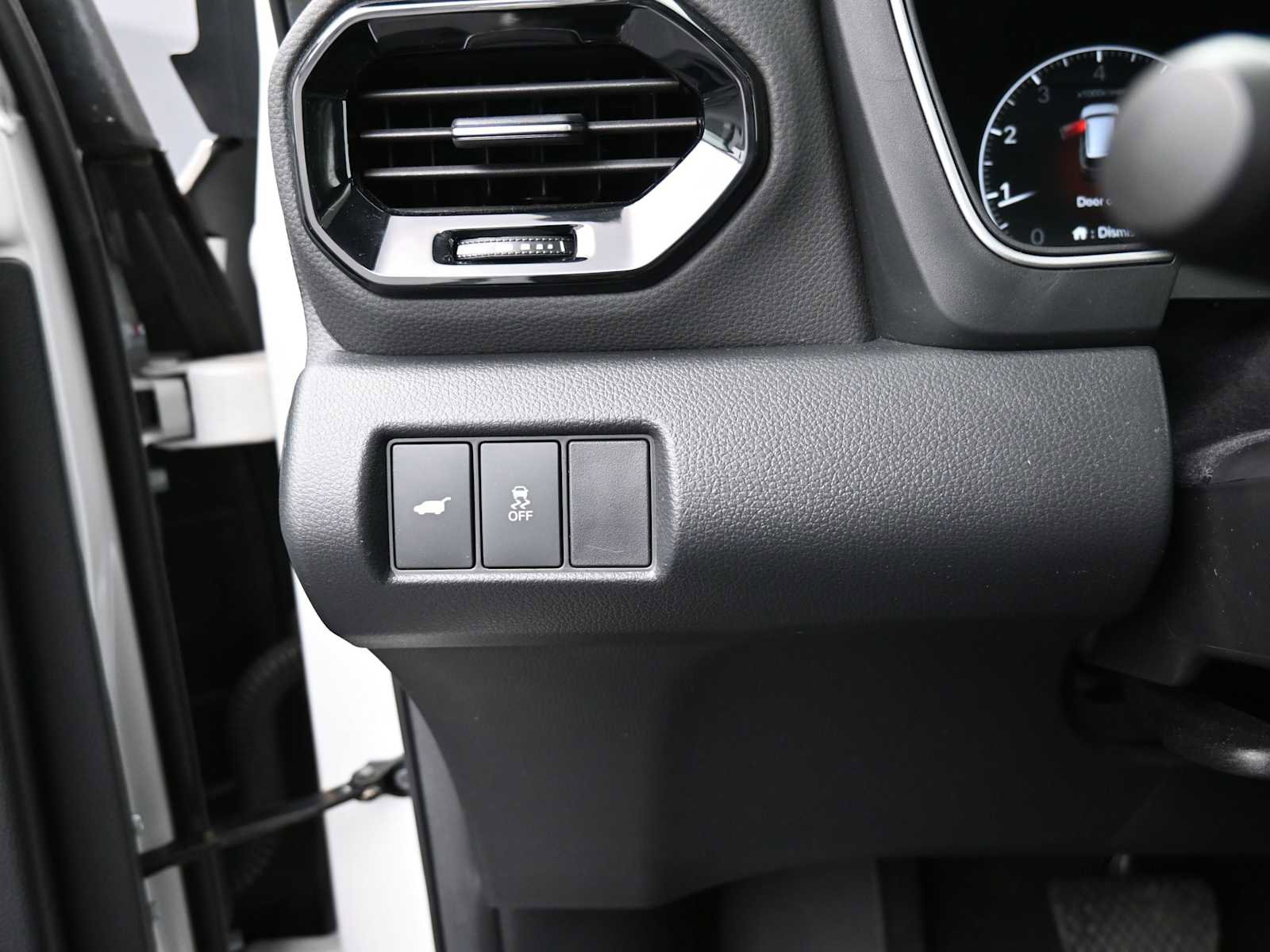 Used 2024 Honda Pilot Touring image 10