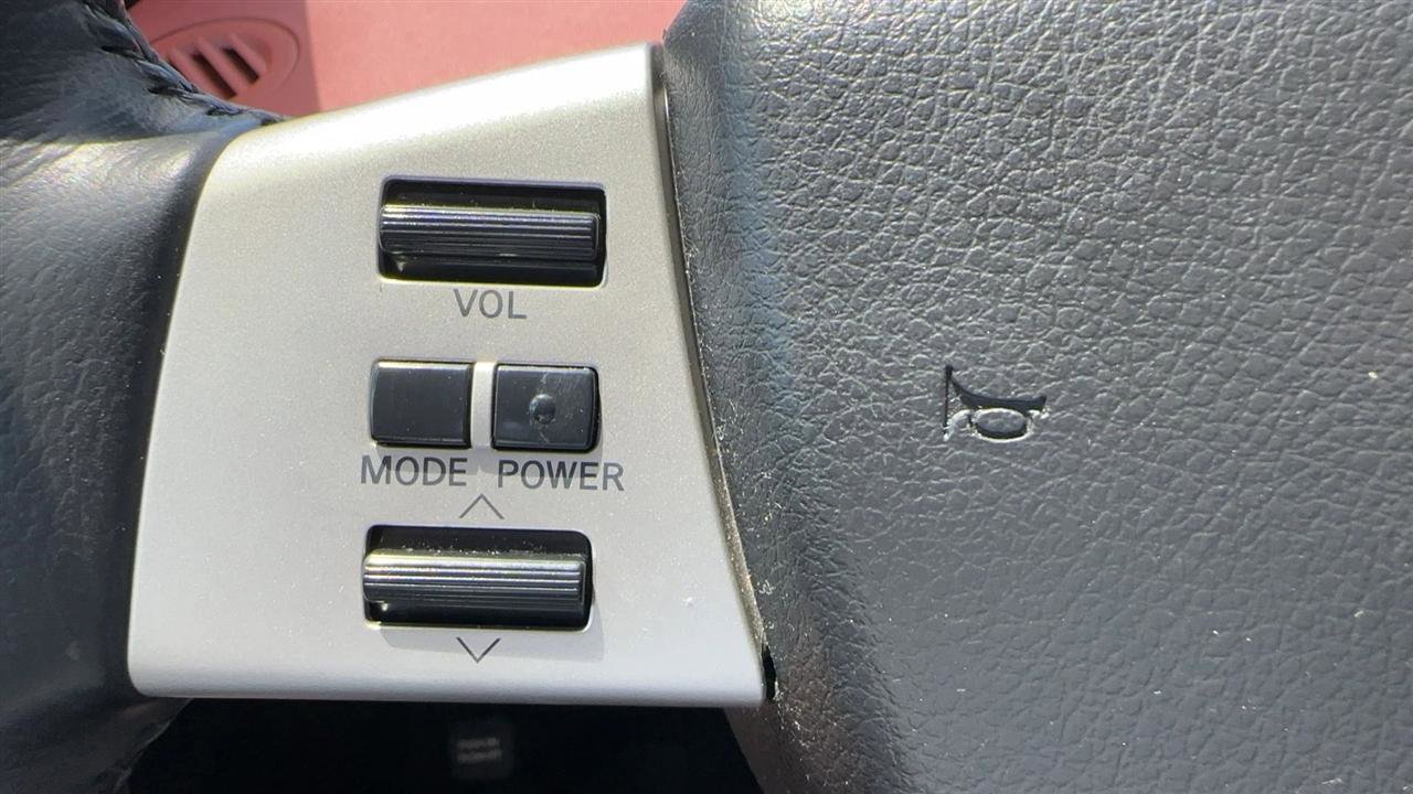 Used 2004 Nissan Quest SE w/ (SEA) Seat Pkg FWD image 28