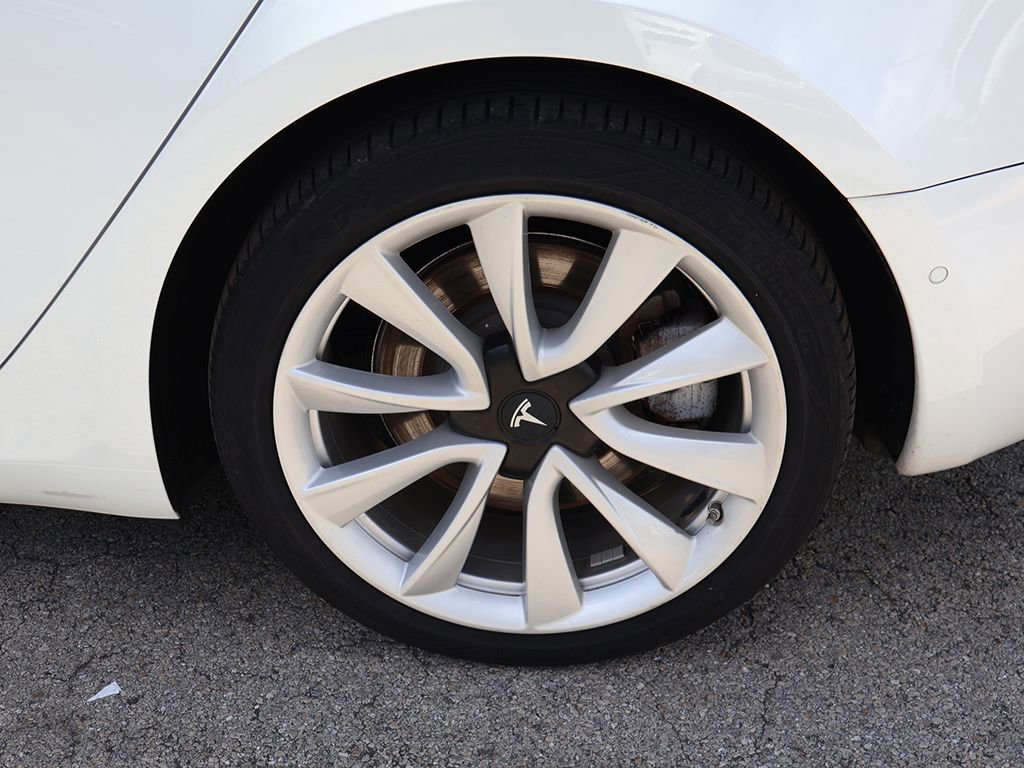 Used 2020 Tesla Model 3 Long Range AWD/4WD image 22