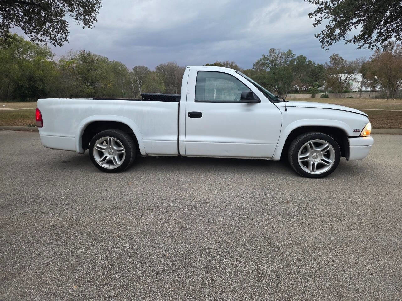 Used 1999 Dodge Dakota Sport image 3