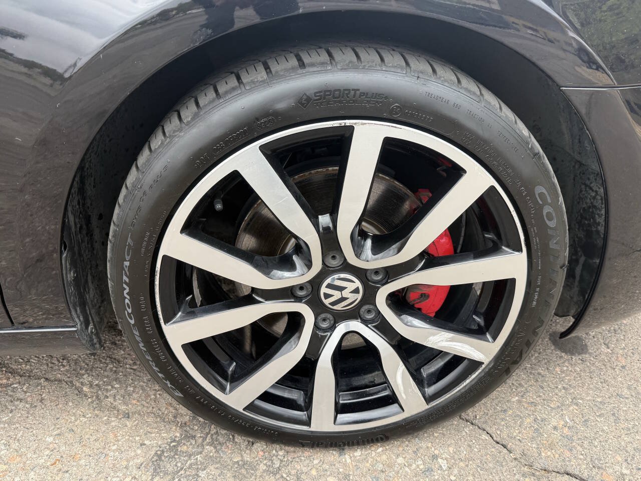 Used 2014 Volkswagen GTI Driver's Edition FWD image 15