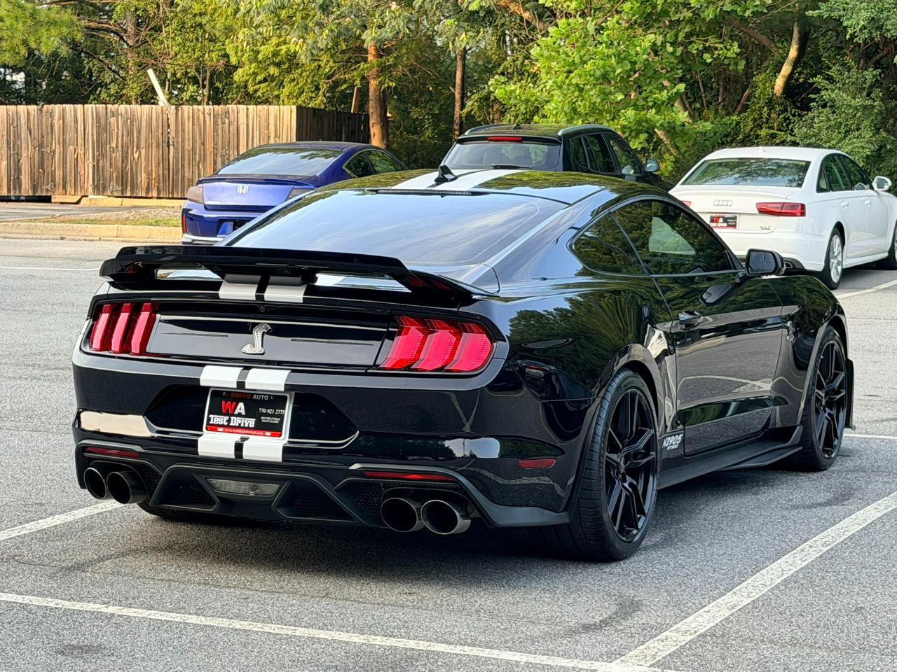 Used 2022 Ford Mustang Shelby GT500 w/ Handling Package RWD image 4