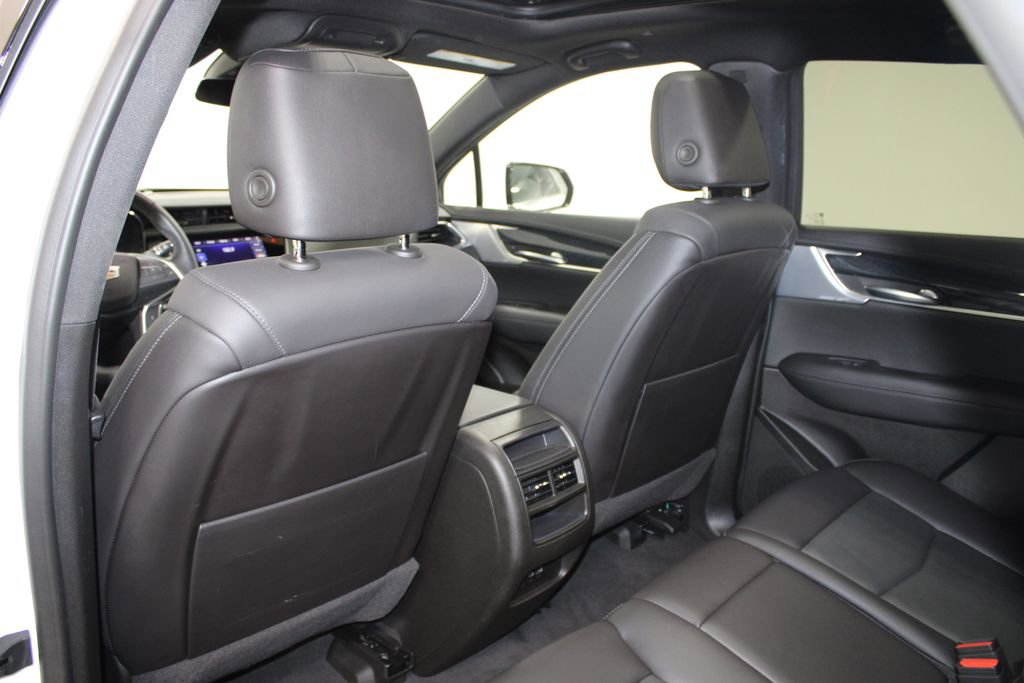 Used 2024 Cadillac XT5 Premium Luxury FWD image 24