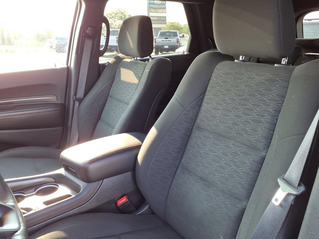 Certified 2025 Dodge Durango GT AWD/4WD image 11