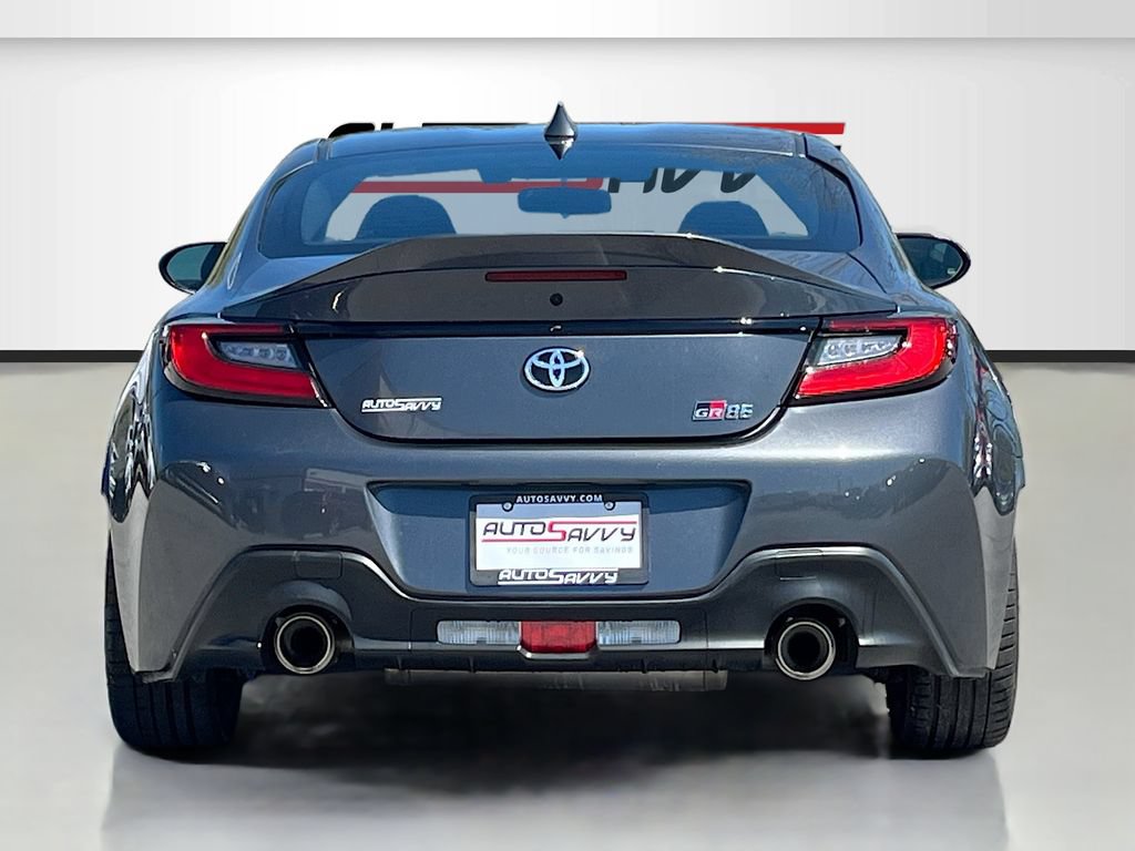 Used 2025 Toyota GR86 Premium RWD image 6