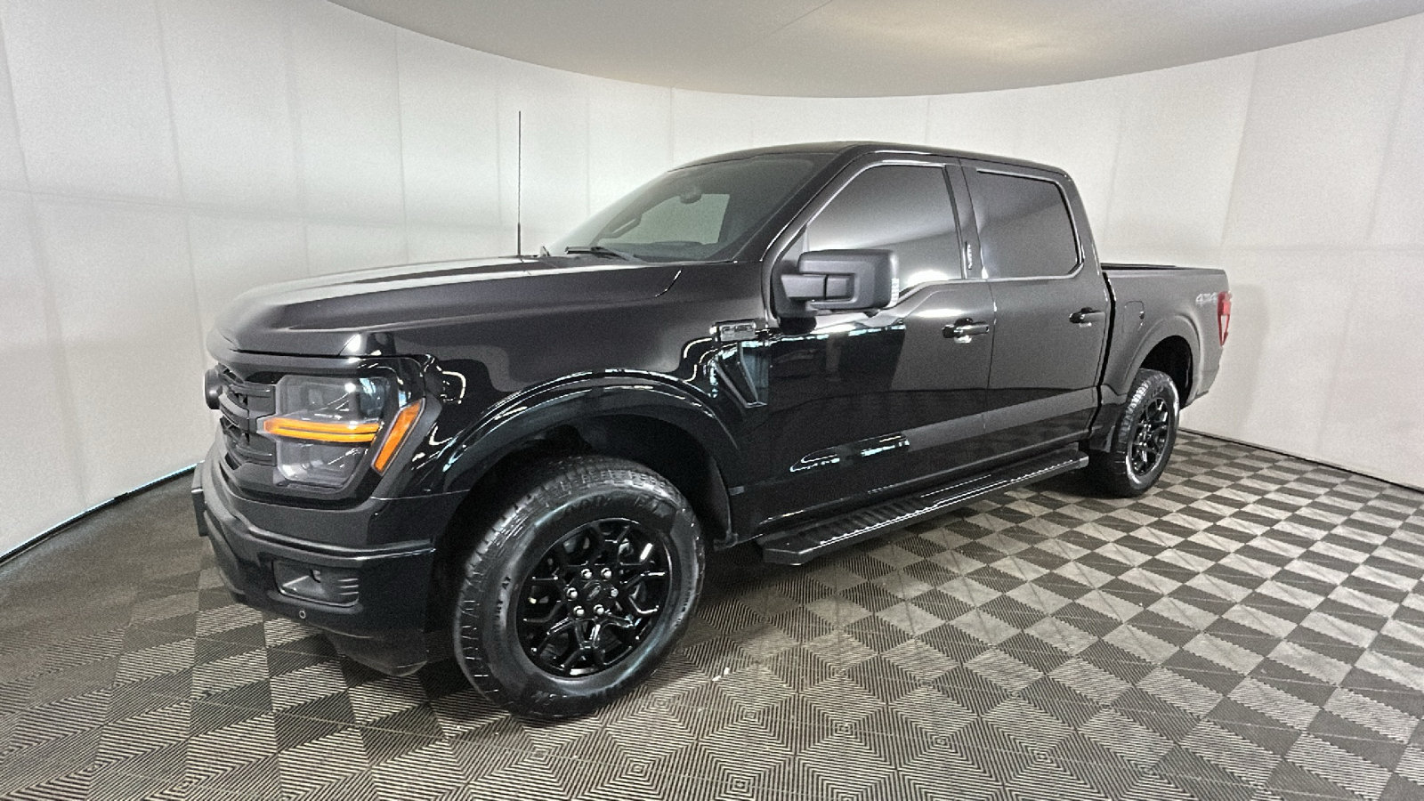 Used 2024 Ford F150 XLT w/ Equipment Group 302A MID AWD/4WD image 7