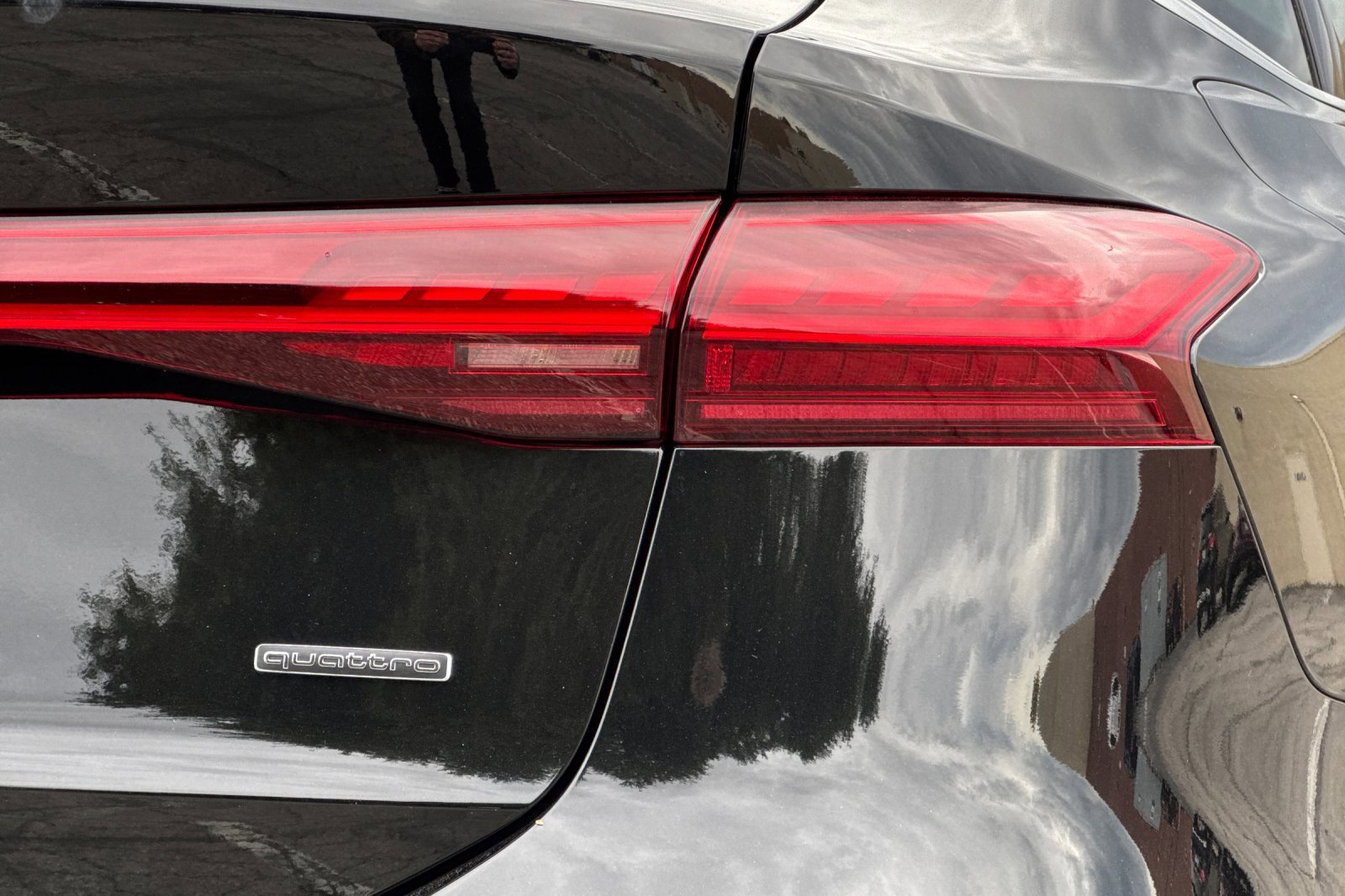 New 2025 Audi A6 e-tron Premium Plus image 22