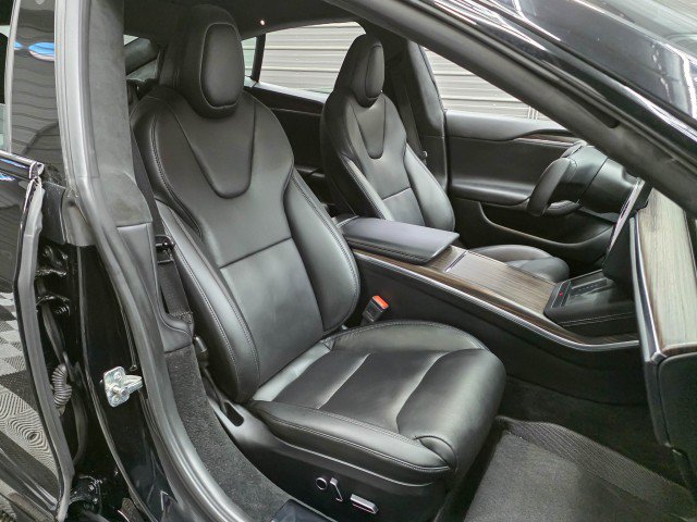 Used 2022 Tesla Model S AWD/4WD image 14