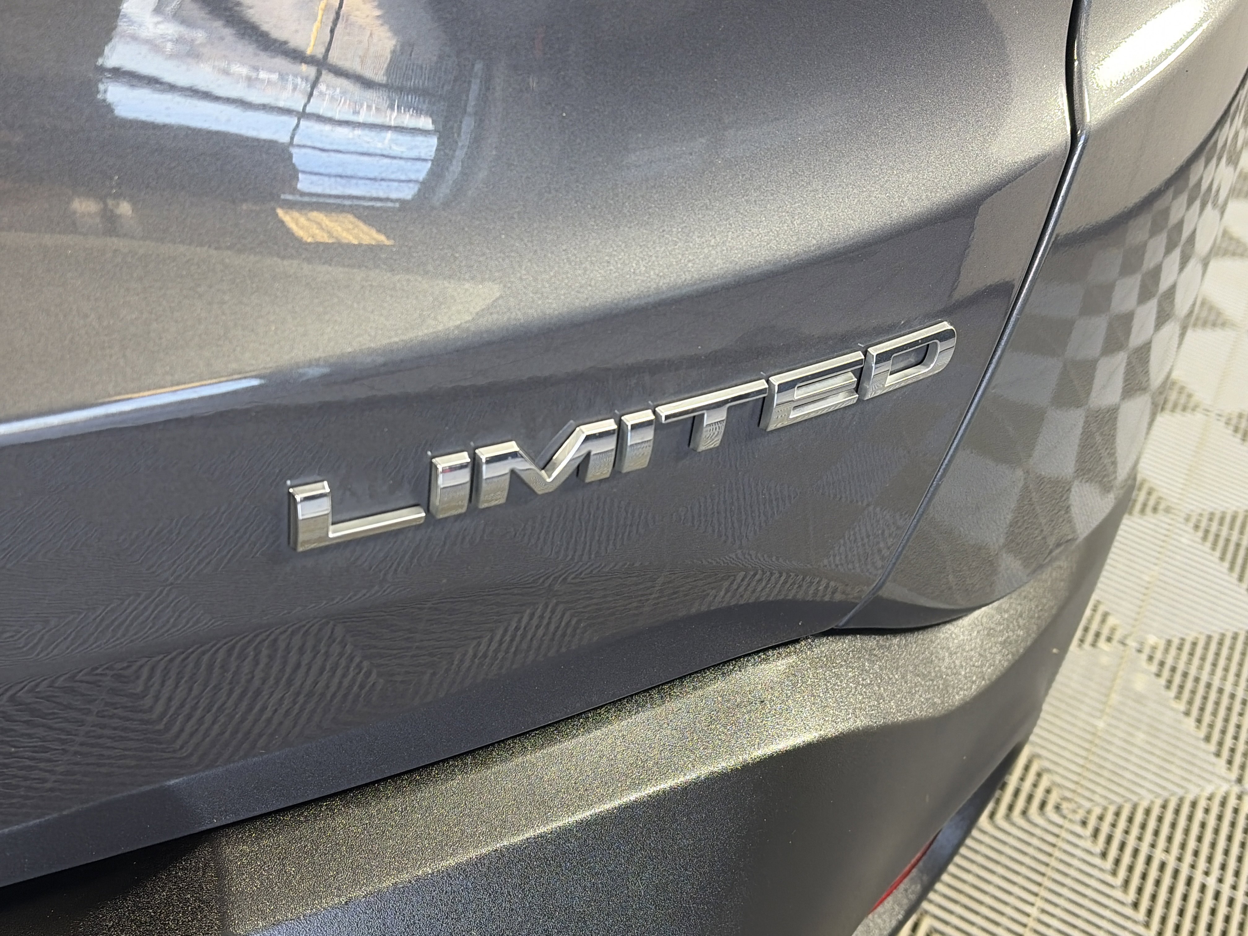 Used 2023 Jeep Renegade Limited w/ Sun/Sound Group image 16