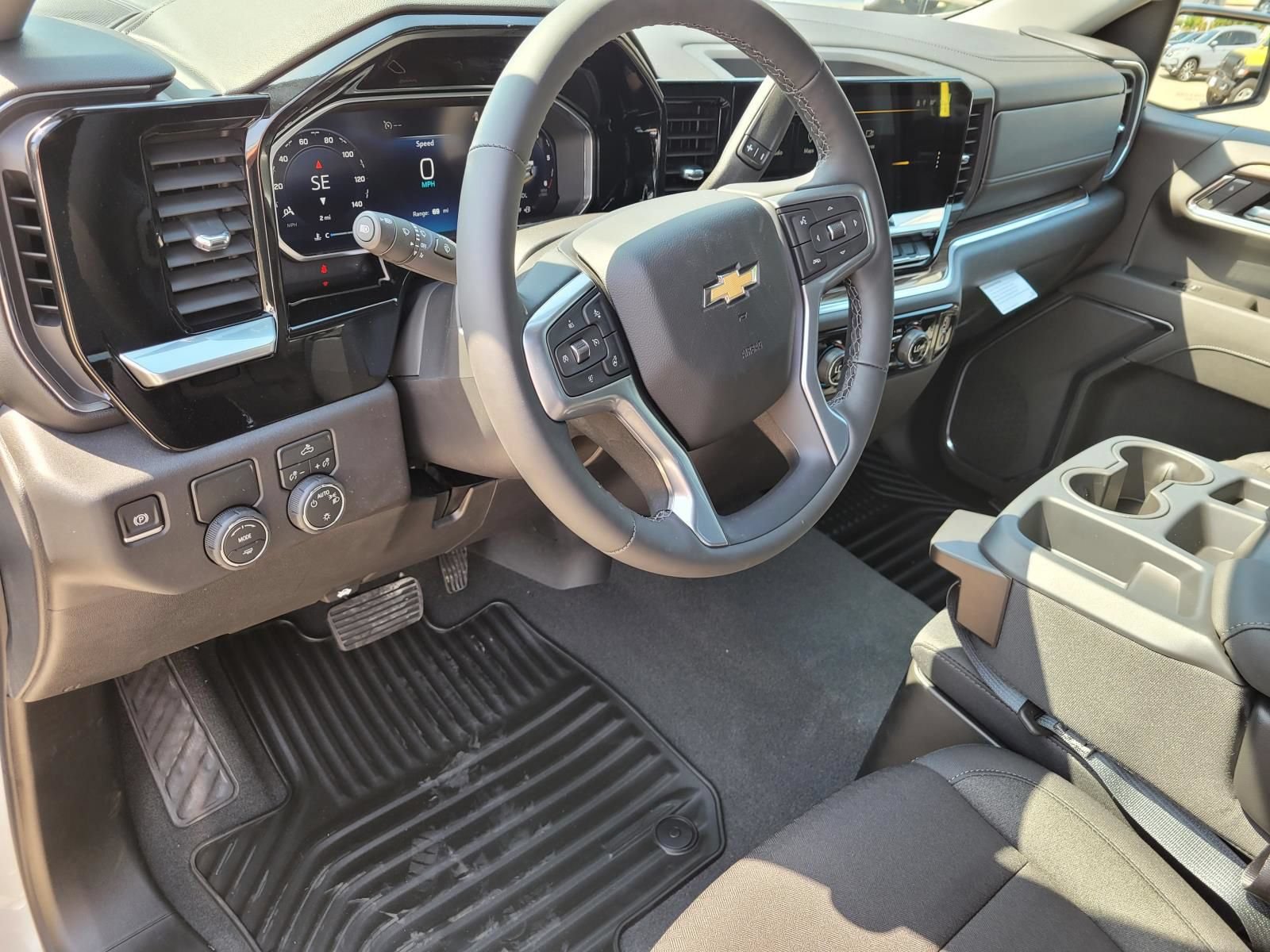New 2026 Chevrolet Silverado 1500 LT w/ Texas Edition Plus RWD image 15