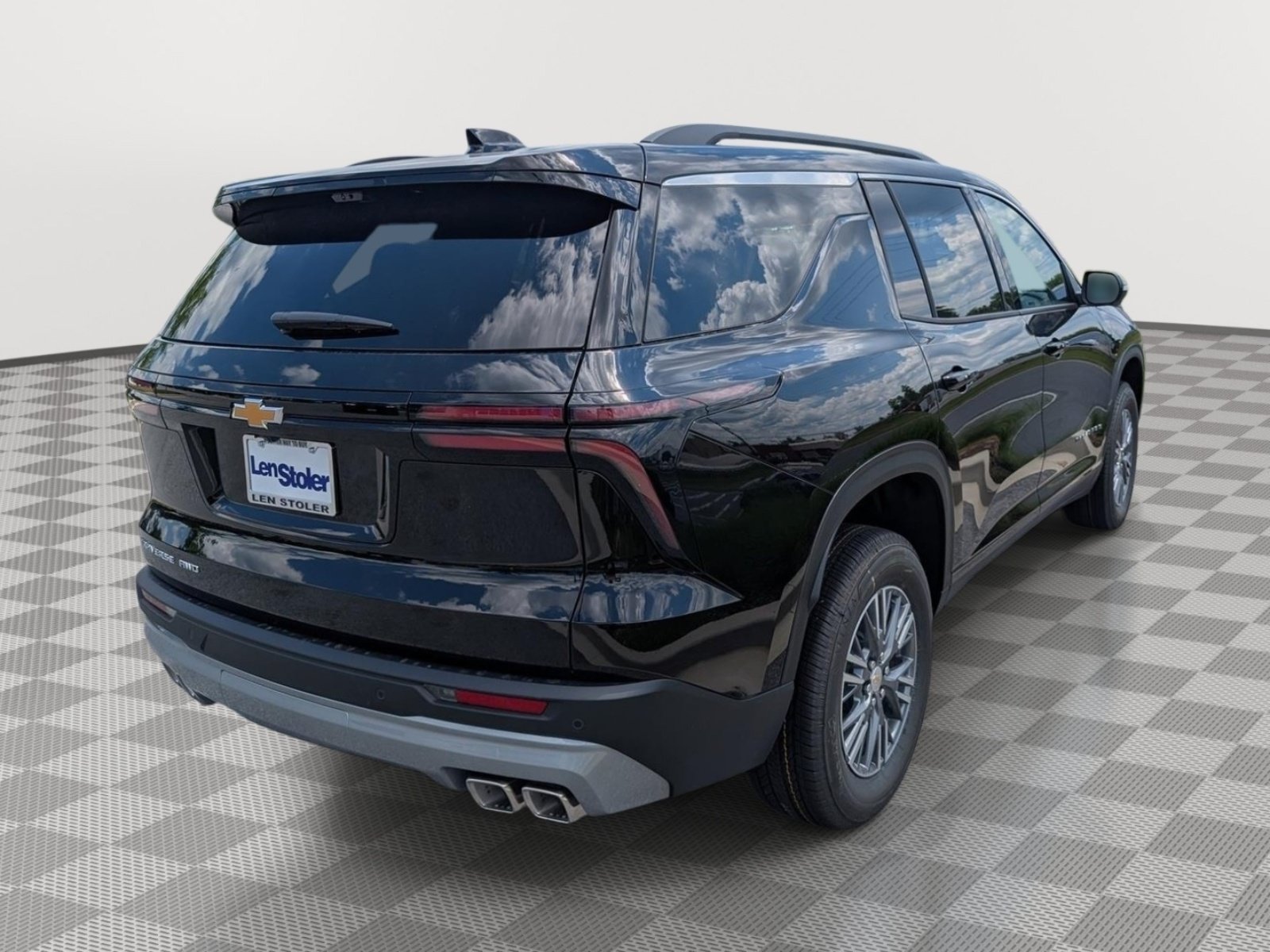 New 2026 Chevrolet Traverse LT w/ Driver Confidence Package AWD/4WD image 3