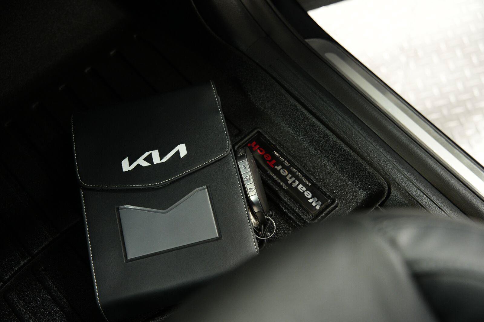Used 2025 Kia Telluride SX AWD/4WD image 24