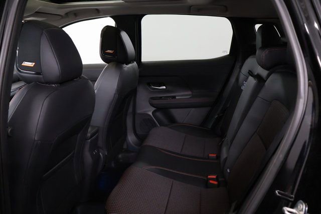 New 2025 Nissan Kicks SR w/ SR Premium Package image 25