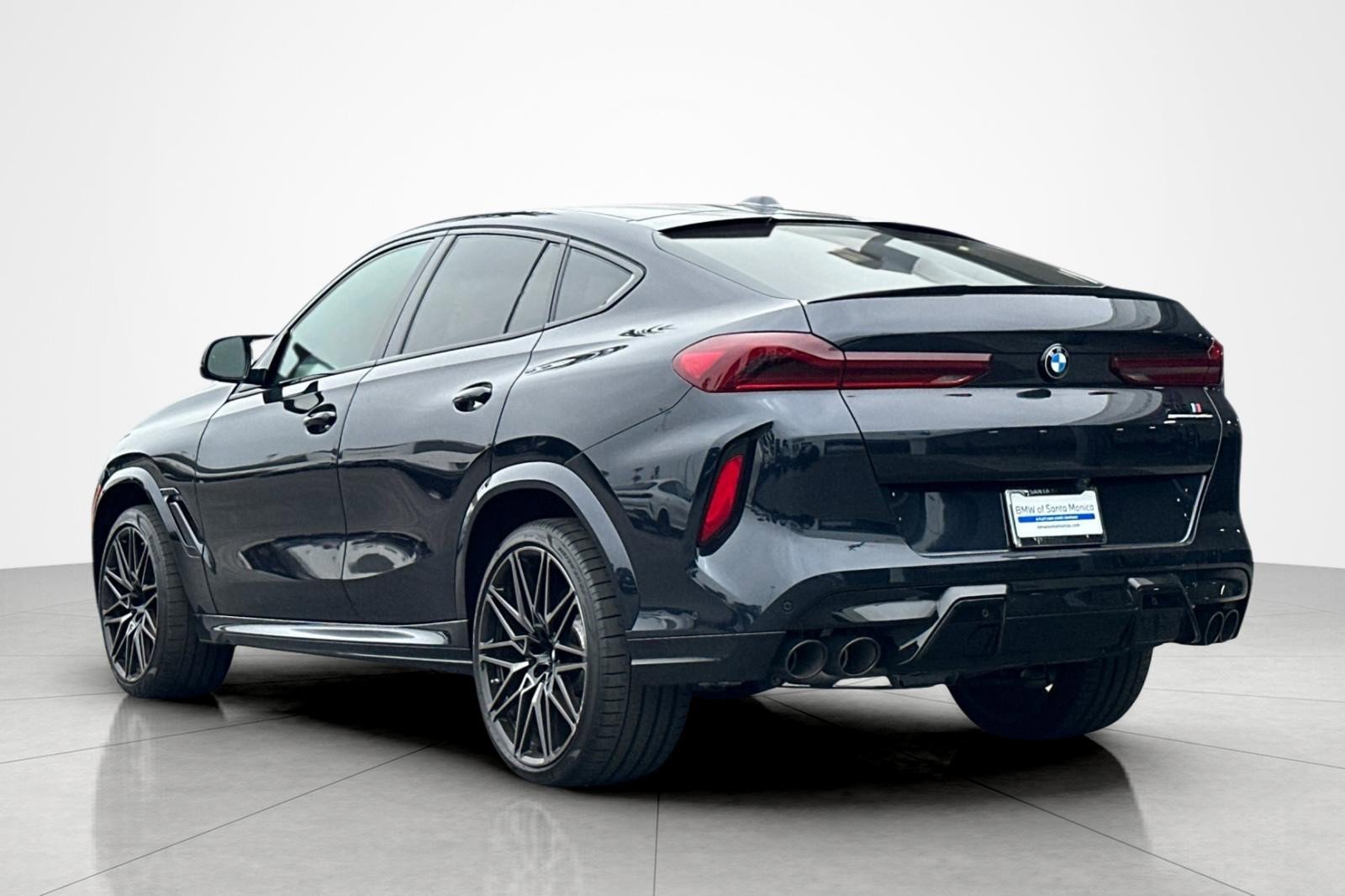Used 2024 BMW X6 M Competition w/ Executive Package AWD/4WD image 3