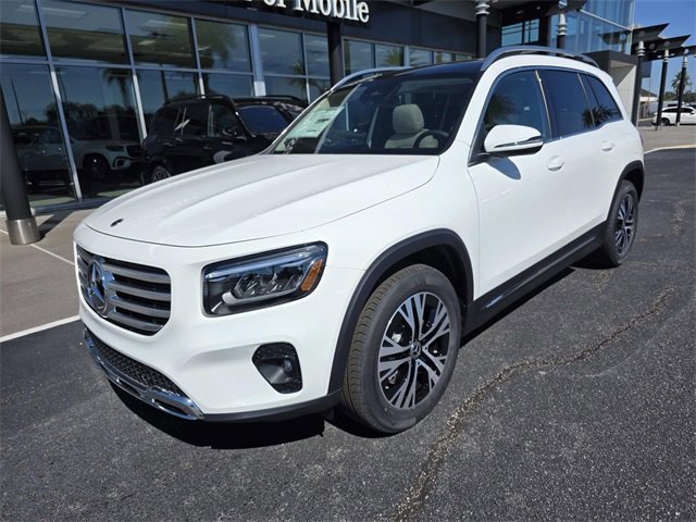 New 2026 Mercedes-Benz GLB 250 image 2