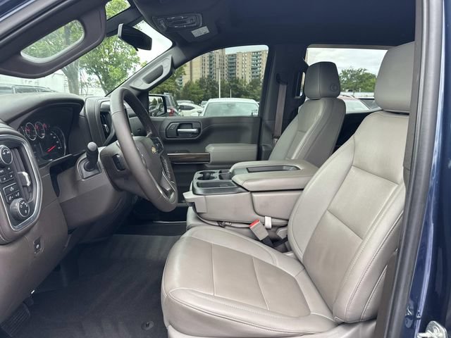 Used 2021 Chevrolet Silverado 1500 LT AWD/4WD image 16