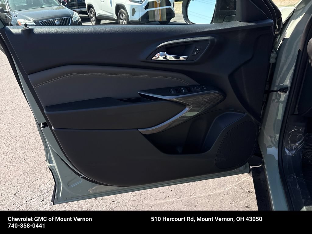 New 2026 Chevrolet Trax ACTIV w/ Driver Confidence Package FWD image 13