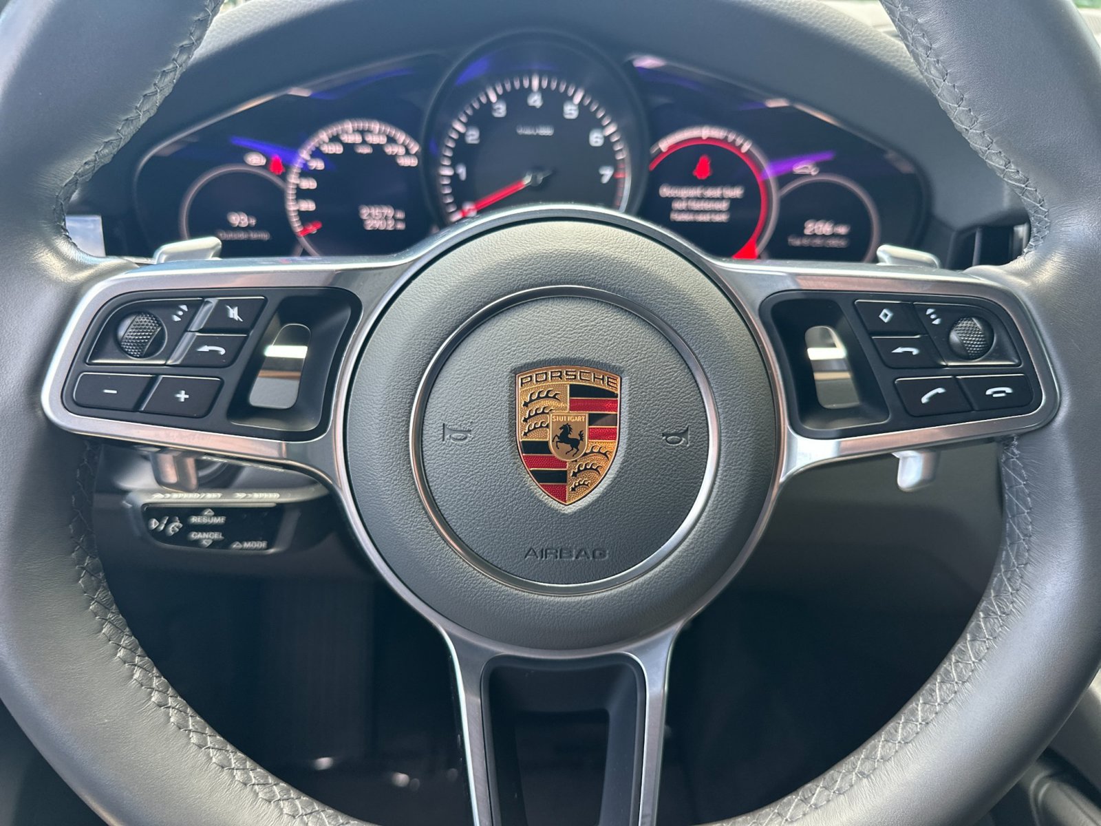 Certified 2022 Porsche Cayenne S AWD/4WD image 13
