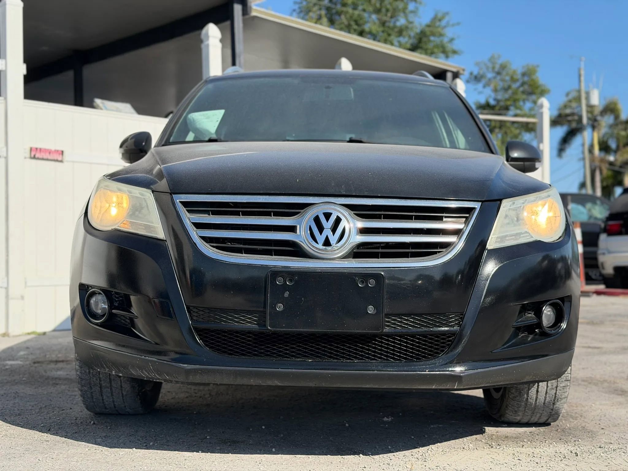 Used 2010 Volkswagen Tiguan S FWD image 15