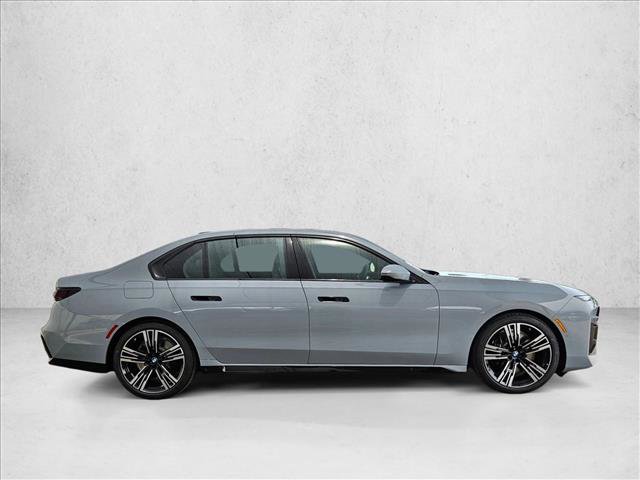 New 2026 BMW 740i RWD image 4