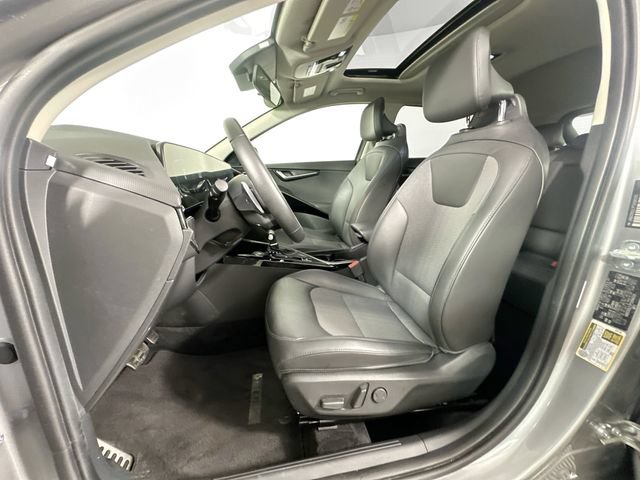 Used 2023 Kia Niro EX Touring FWD image 4